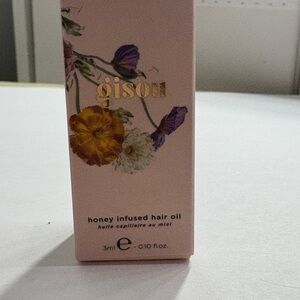 3/20💞Gisou Honey Infused Hair Oil